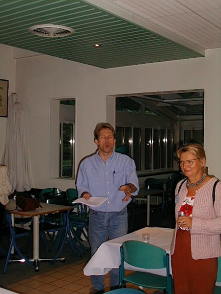 UIEIS_Versailles_20020917_18.56.38